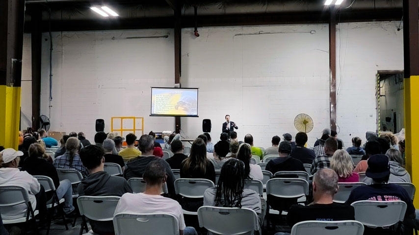 Comedian and Motivational Speaker in Jefferson, OH