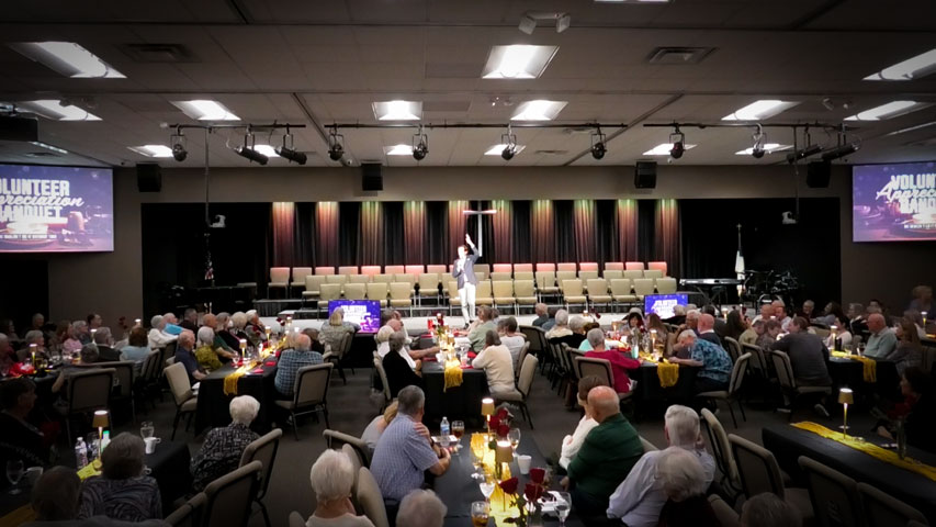 College Road Baptist Church Volunteer Banquet keynote speaker Comedian and Motivational Speaker in Ocala, FL