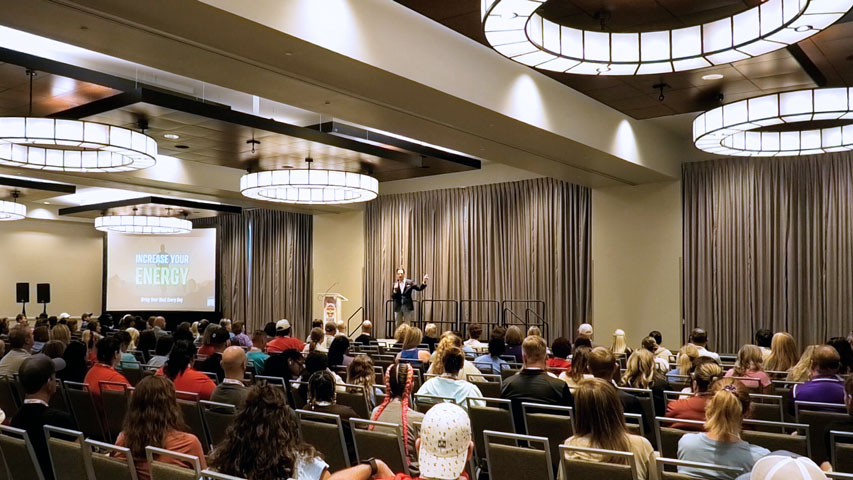 Comedian and Motivational Speaker in Dallas, TX Comedian and Motivational Speaker in Dallas, TX