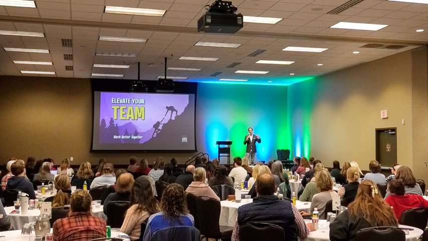 Comedian and Motivational Speaker in Wisconsin Dells, WI